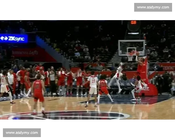 兄弟德比名场面！猛龙 16 分逆转，奥利维尔 0.8 秒空接绝杀亲弟